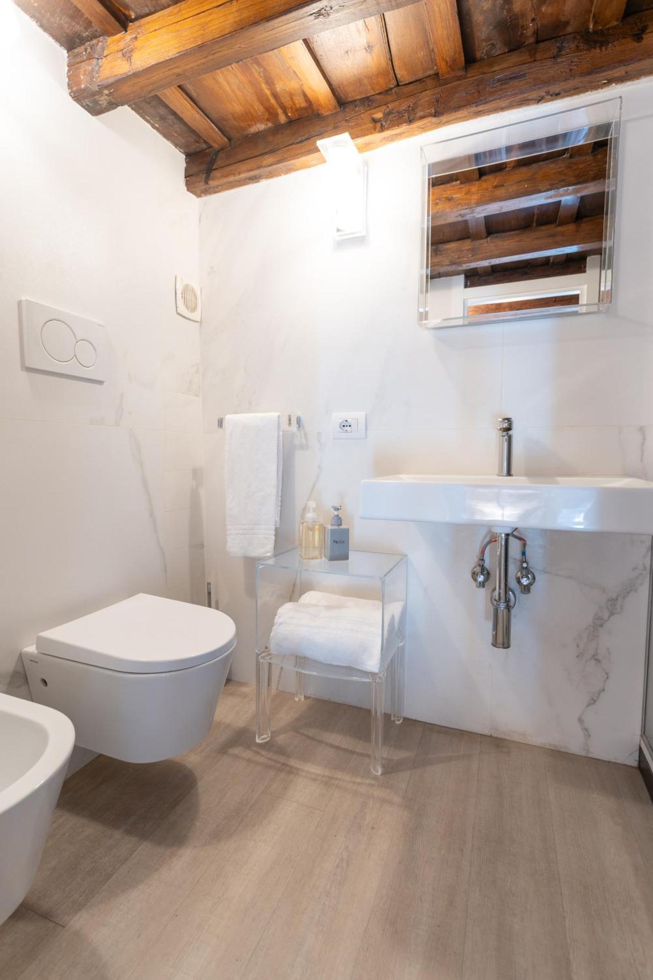 Apartment Pgrhome Domus Pantheon Rome